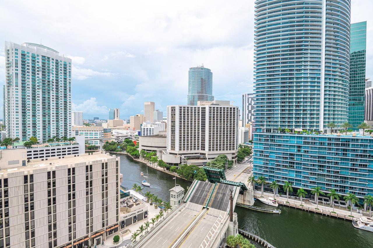 Iconic 2 Bedroom Loft Brickell-Stunning Views Майами Экстерьер фото