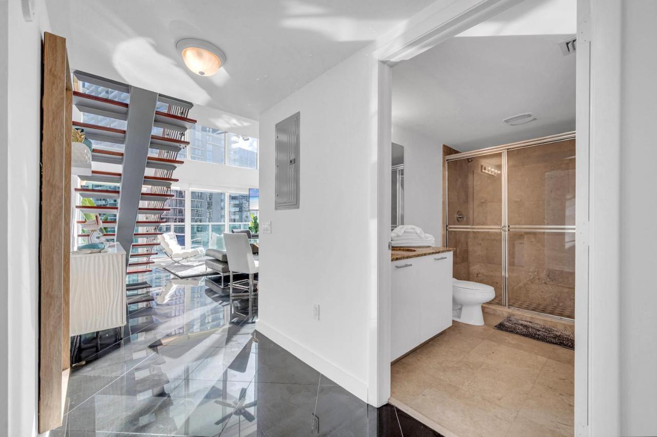 Iconic 2 Bedroom Loft Brickell-Stunning Views Майами Экстерьер фото